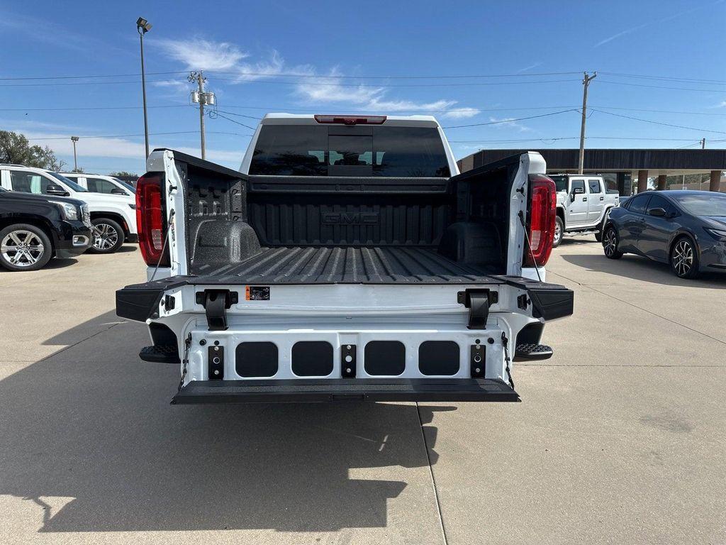 new 2026 GMC Sierra 1500 car, priced at $70,934