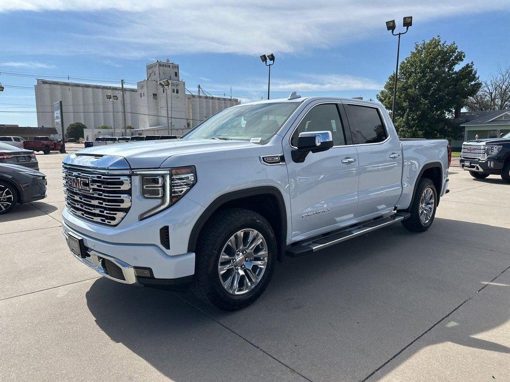 new 2026 GMC Sierra 1500 car, priced at $70,934