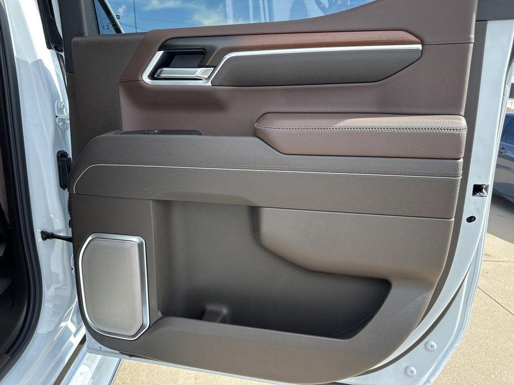 new 2026 GMC Sierra 1500 car, priced at $70,934