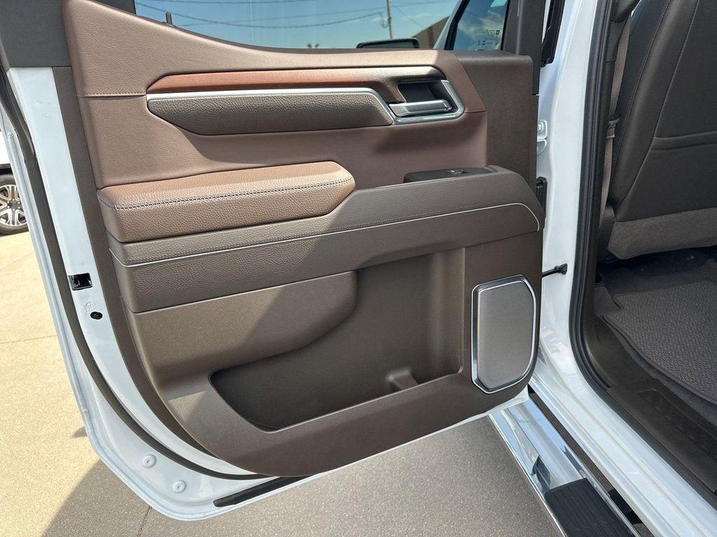new 2026 GMC Sierra 1500 car, priced at $70,934