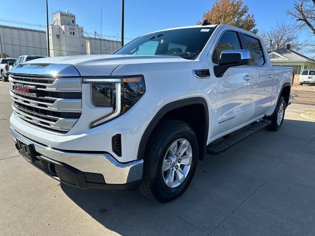 new 2025 GMC Sierra 1500 car, priced at $52,290