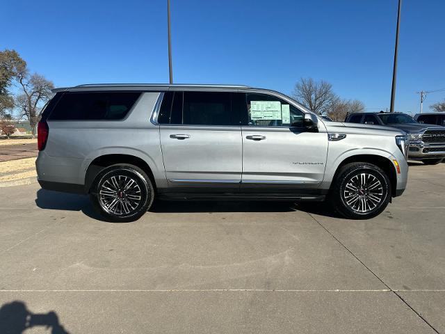 new 2025 GMC Yukon XL car, priced at $74,045