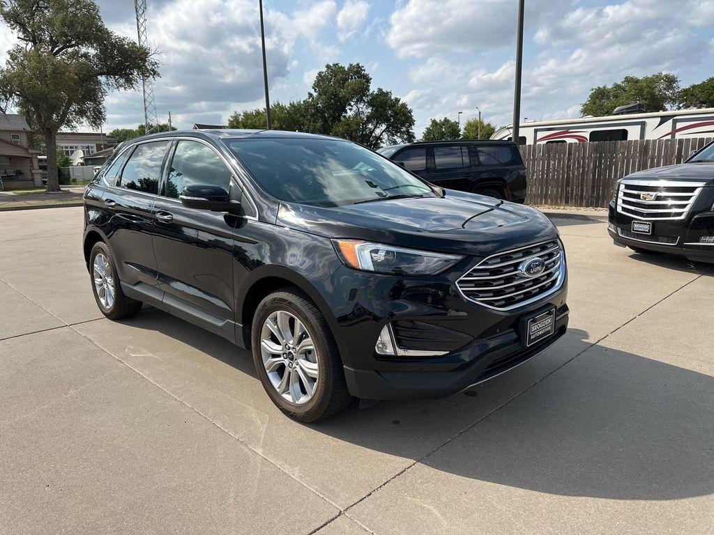 used 2024 Ford Edge car, priced at $28,995