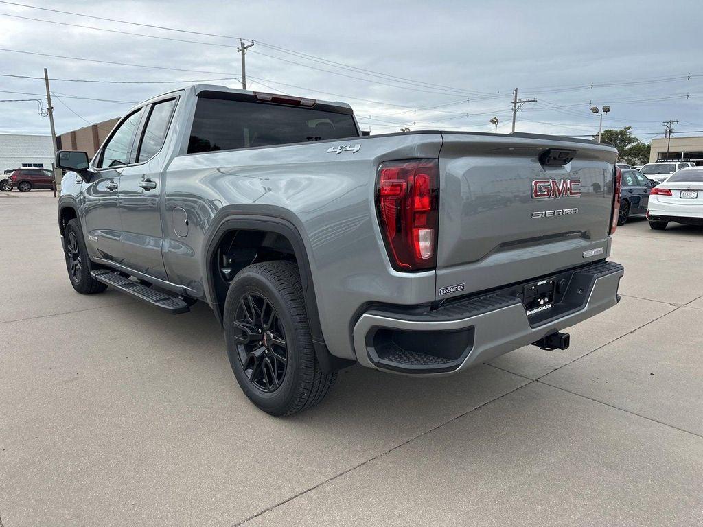 new 2025 GMC Sierra 1500 car, priced at $46,557