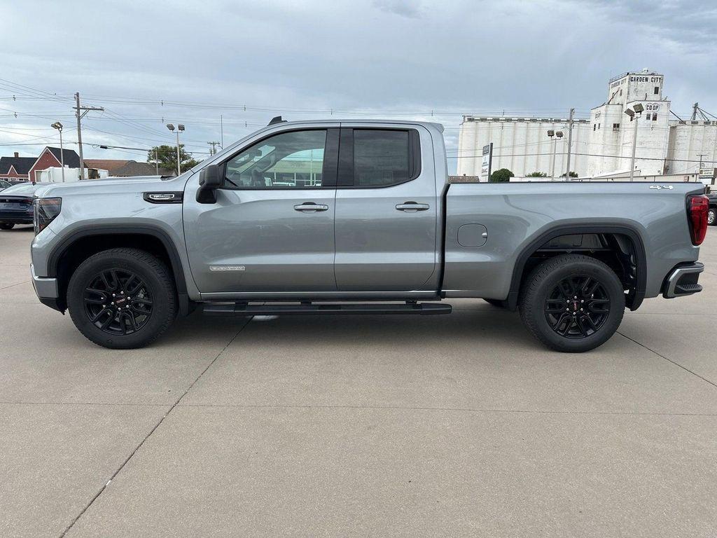 new 2025 GMC Sierra 1500 car, priced at $46,557
