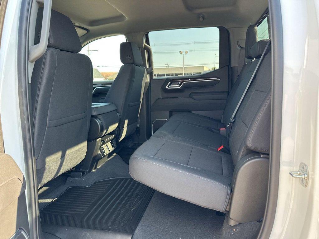 new 2026 GMC Sierra 1500 car, priced at $59,995
