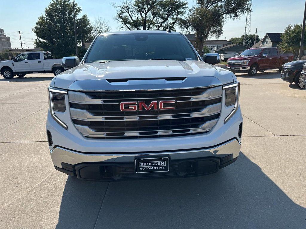 new 2026 GMC Sierra 1500 car, priced at $59,995