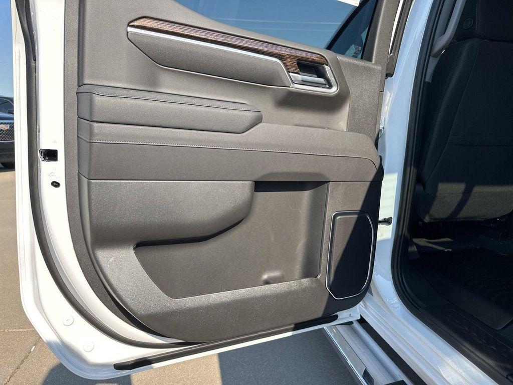new 2026 GMC Sierra 1500 car, priced at $59,995