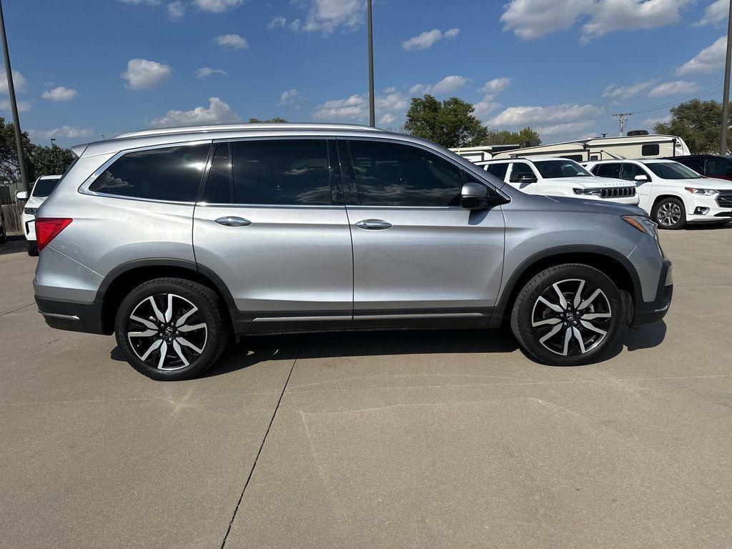 used 2022 Honda Pilot car, priced at $32,236