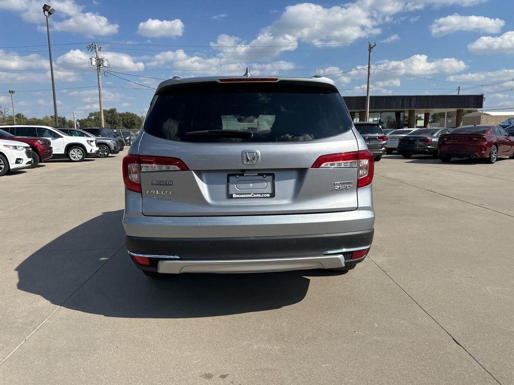 used 2022 Honda Pilot car, priced at $32,236
