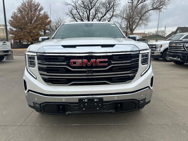 new 2025 GMC Sierra 1500 car, priced at $65,911