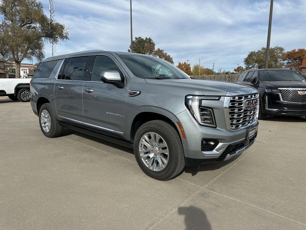 new 2025 GMC Yukon XL car, priced at $89,734