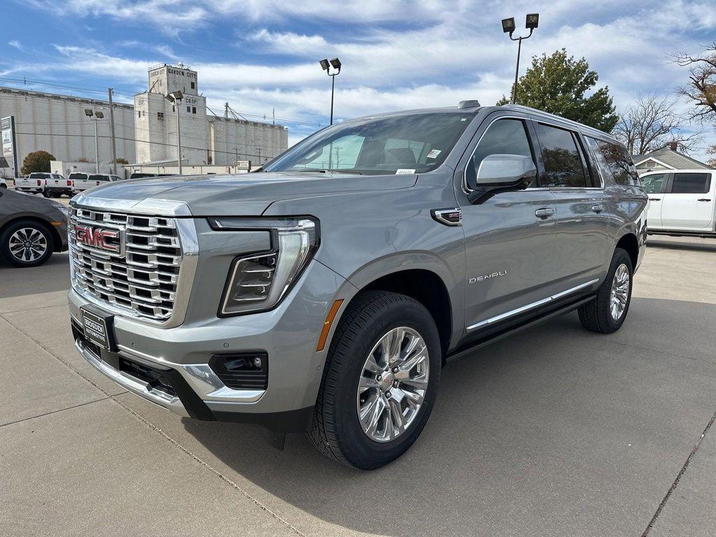 new 2025 GMC Yukon XL car, priced at $89,734
