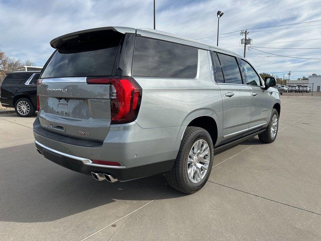 new 2025 GMC Yukon XL car, priced at $89,734