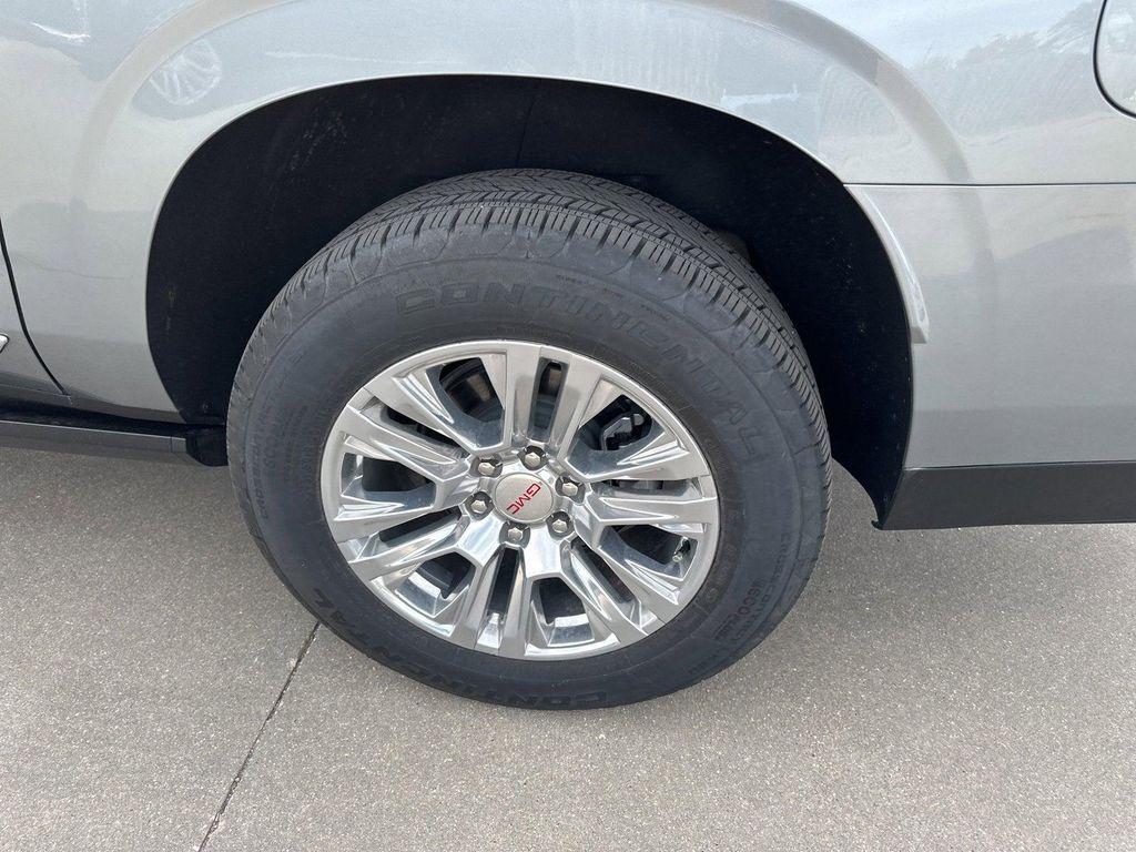 new 2025 GMC Yukon XL car, priced at $89,734