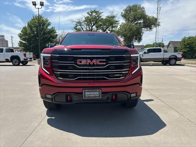 new 2025 GMC Sierra 1500 car, priced at $65,154