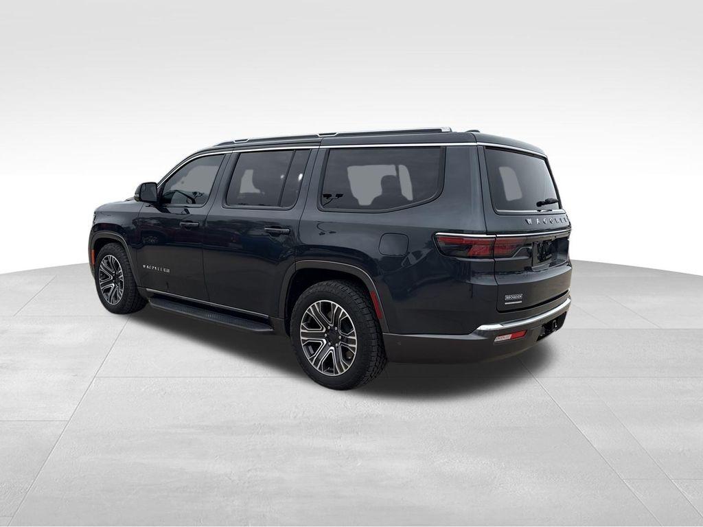 used 2022 Jeep Wagoneer car, priced at $45,995