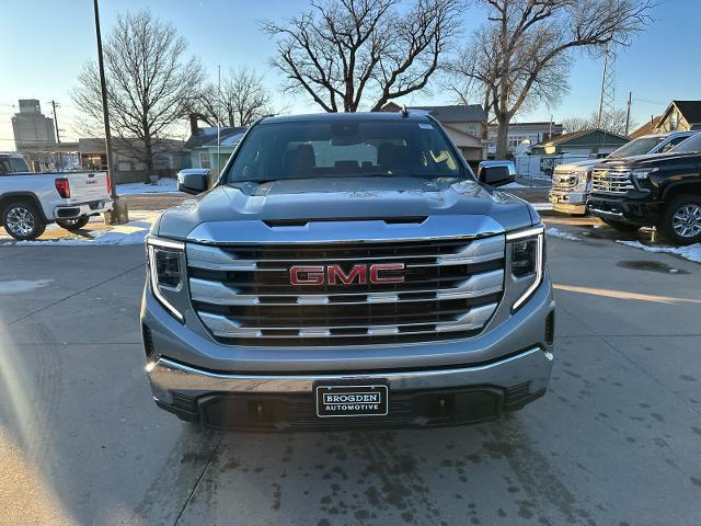 new 2025 GMC Sierra 1500 car, priced at $53,087