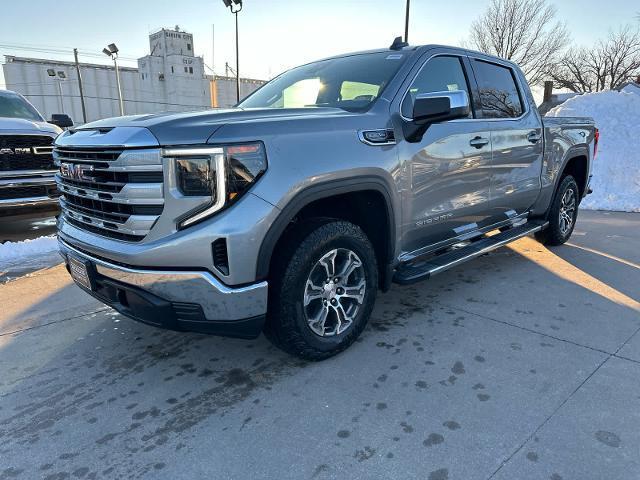 new 2025 GMC Sierra 1500 car, priced at $53,087