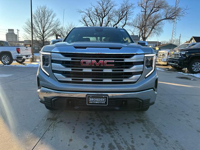 new 2025 GMC Sierra 1500 car, priced at $53,087