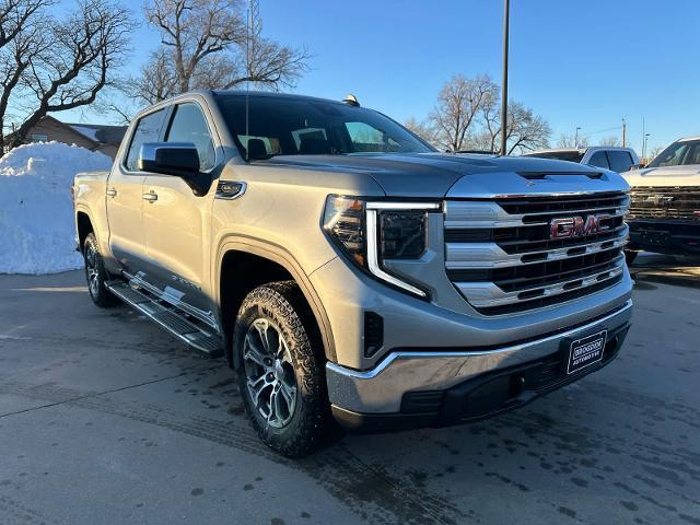 new 2025 GMC Sierra 1500 car, priced at $53,087