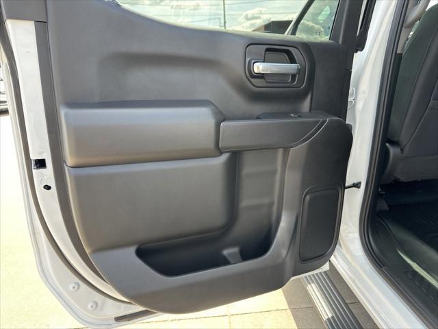 new 2025 GMC Sierra 1500 car, priced at $43,636
