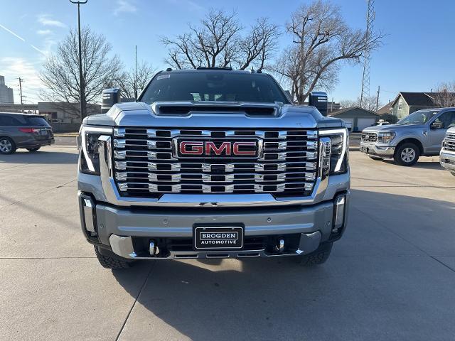 new 2025 GMC Sierra 3500 car, priced at $80,235