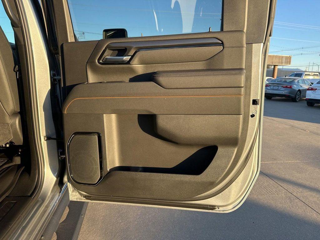 new 2026 GMC Sierra 2500 car, priced at $85,530