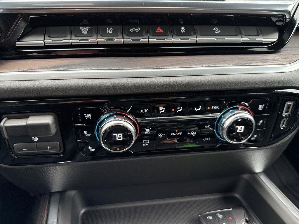 new 2026 GMC Sierra 2500 car, priced at $79,952