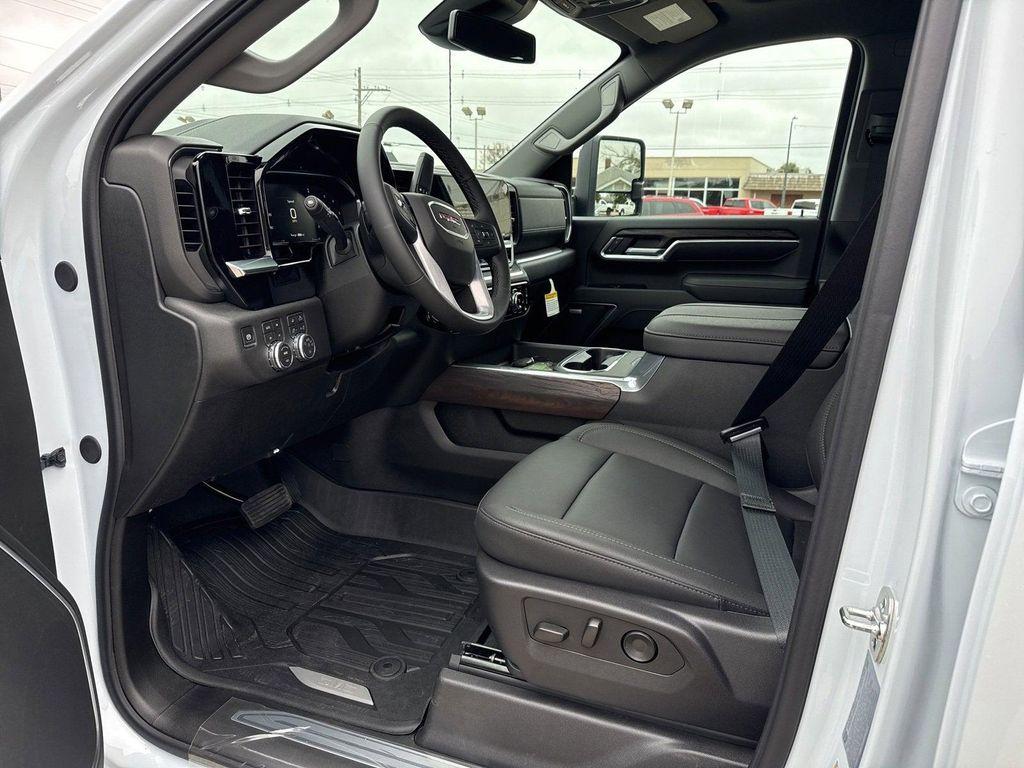 new 2026 GMC Sierra 2500 car, priced at $79,952