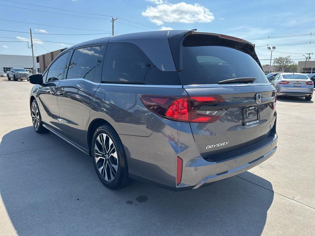used 2025 Honda Odyssey car, priced at $49,995