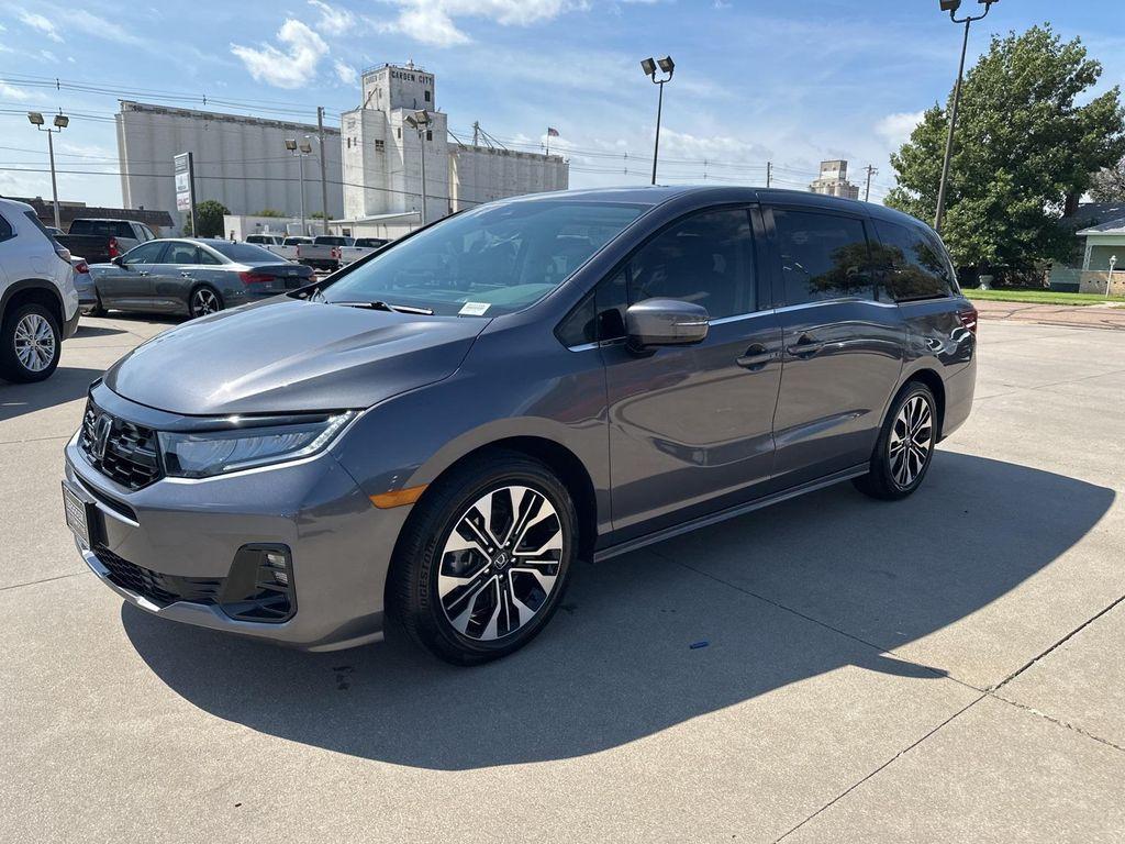used 2025 Honda Odyssey car, priced at $49,995