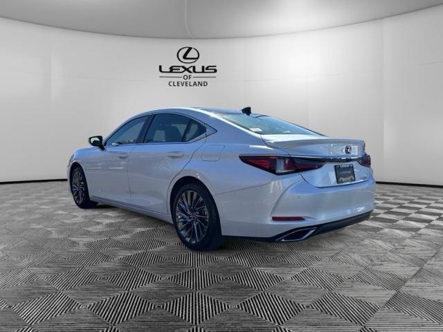 used 2025 Lexus ES 350 car, priced at $50,907