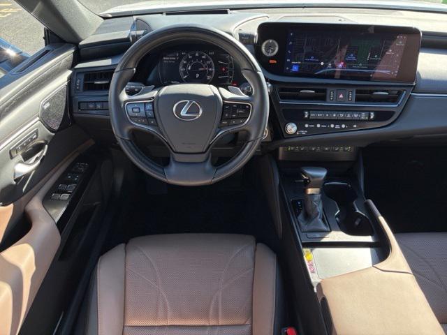 used 2025 Lexus ES 350 car, priced at $50,907
