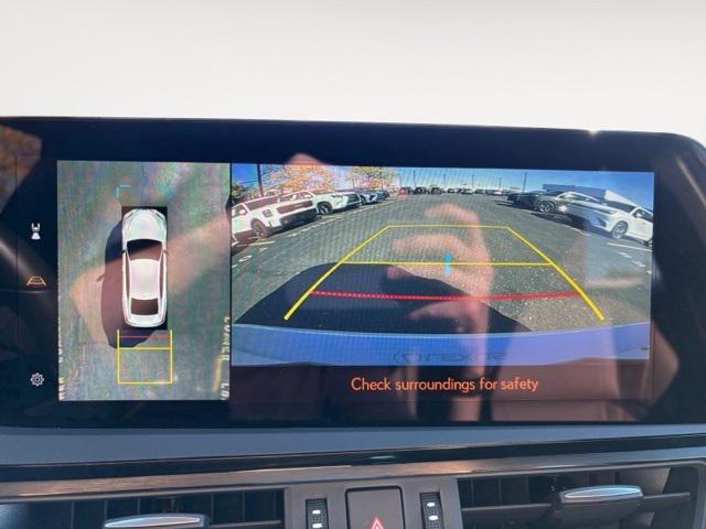 used 2025 Lexus ES 350 car, priced at $50,907