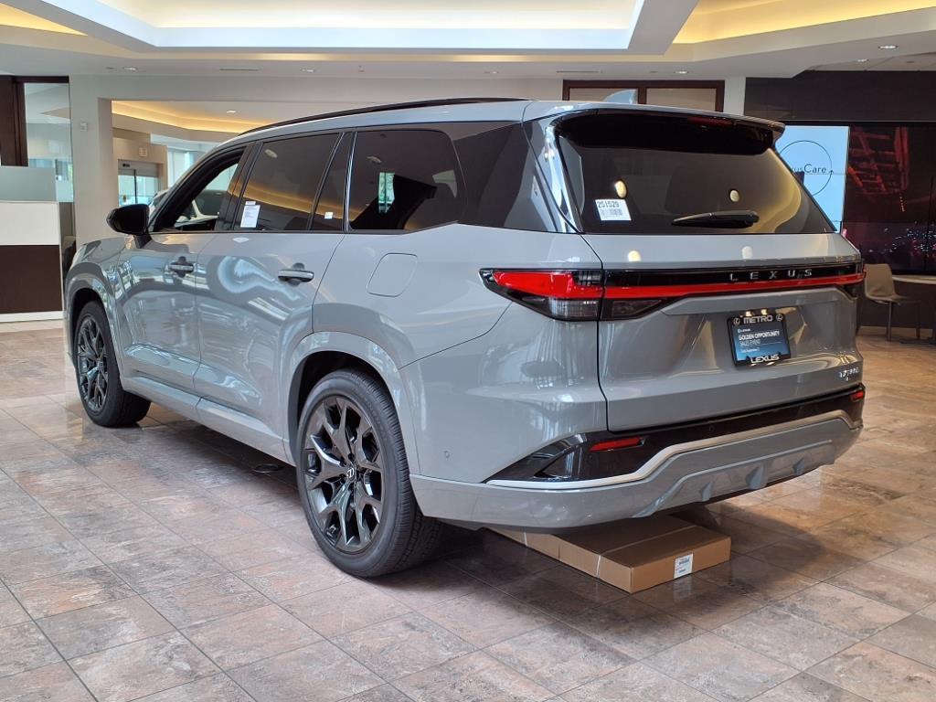new 2025 Lexus TX 500h car, priced at $71,075