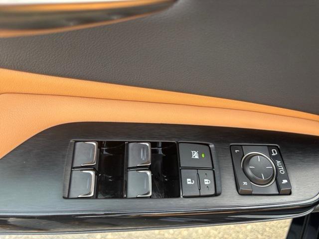 used 2024 Lexus ES 350 car, priced at $45,888