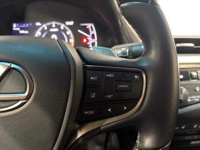 used 2019 Lexus ES 350 car, priced at $30,588