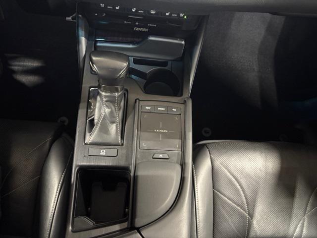 used 2019 Lexus ES 350 car, priced at $30,588