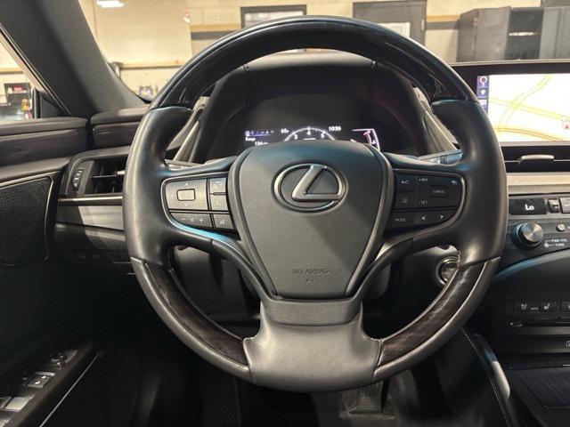 used 2019 Lexus ES 350 car, priced at $30,588