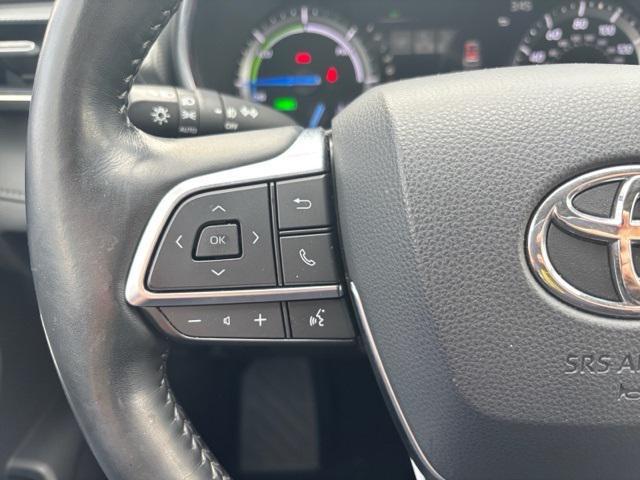 used 2020 Toyota Highlander Hybrid car, priced at $36,882