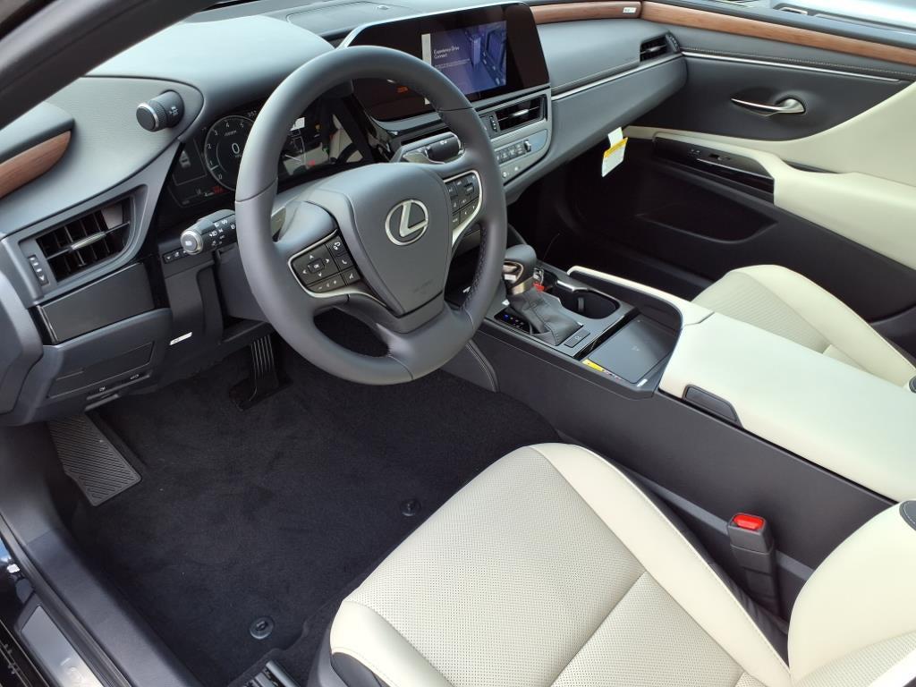 new 2025 Lexus ES 350 car, priced at $46,565
