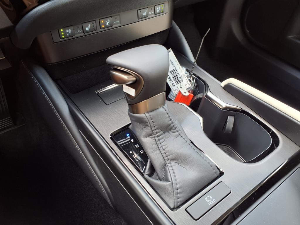 new 2025 Lexus ES 350 car, priced at $46,565