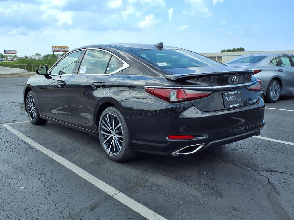 new 2025 Lexus ES 350 car, priced at $46,565