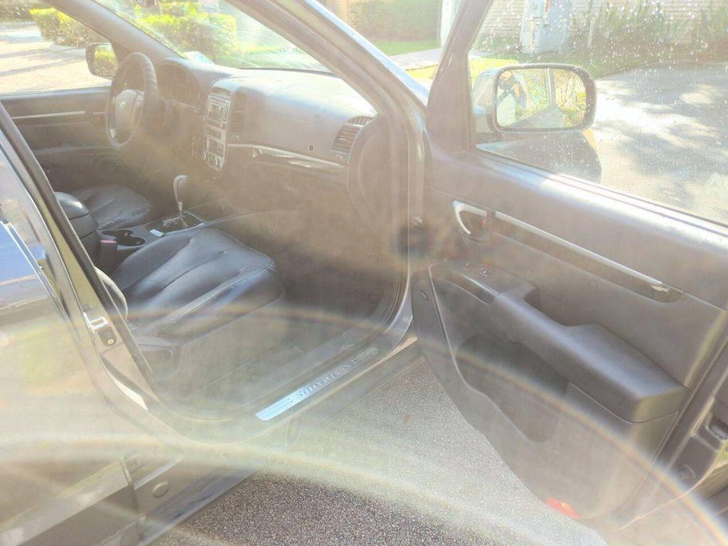 used 2009 Hyundai Santa Fe car, priced at $3,995