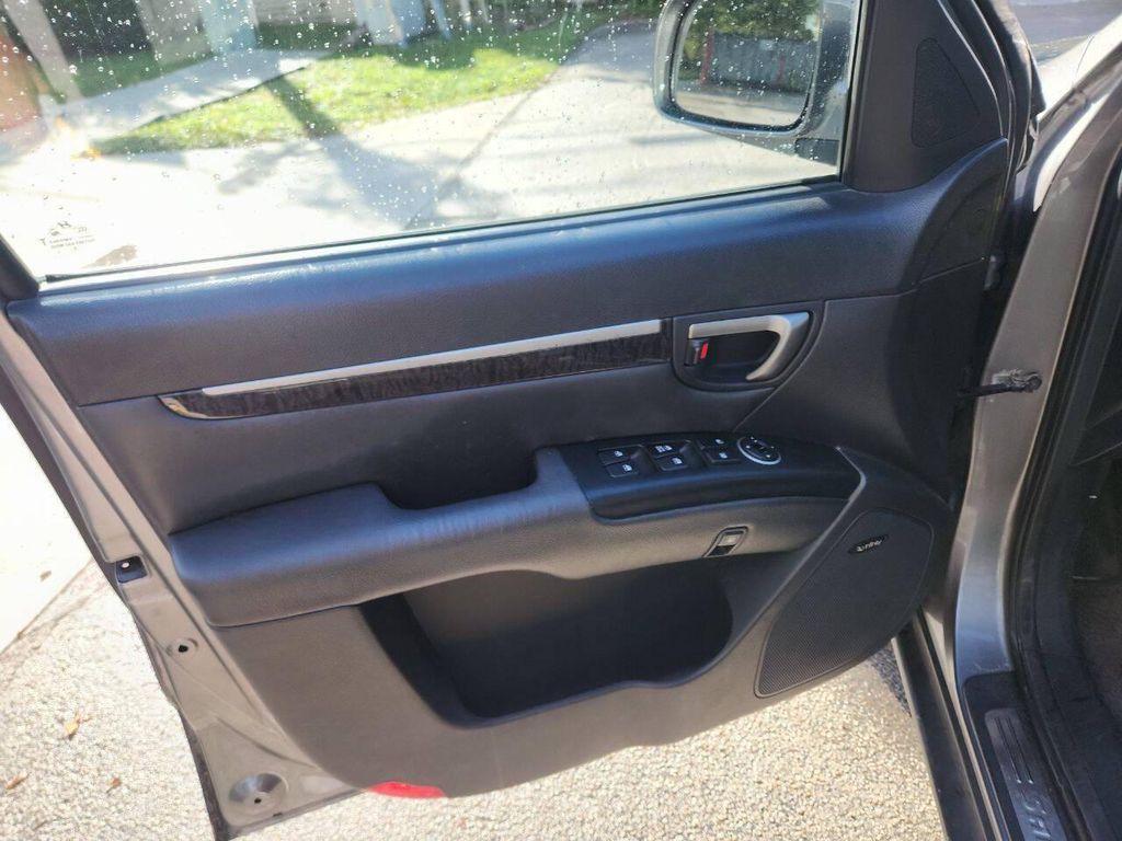 used 2009 Hyundai Santa Fe car, priced at $3,995