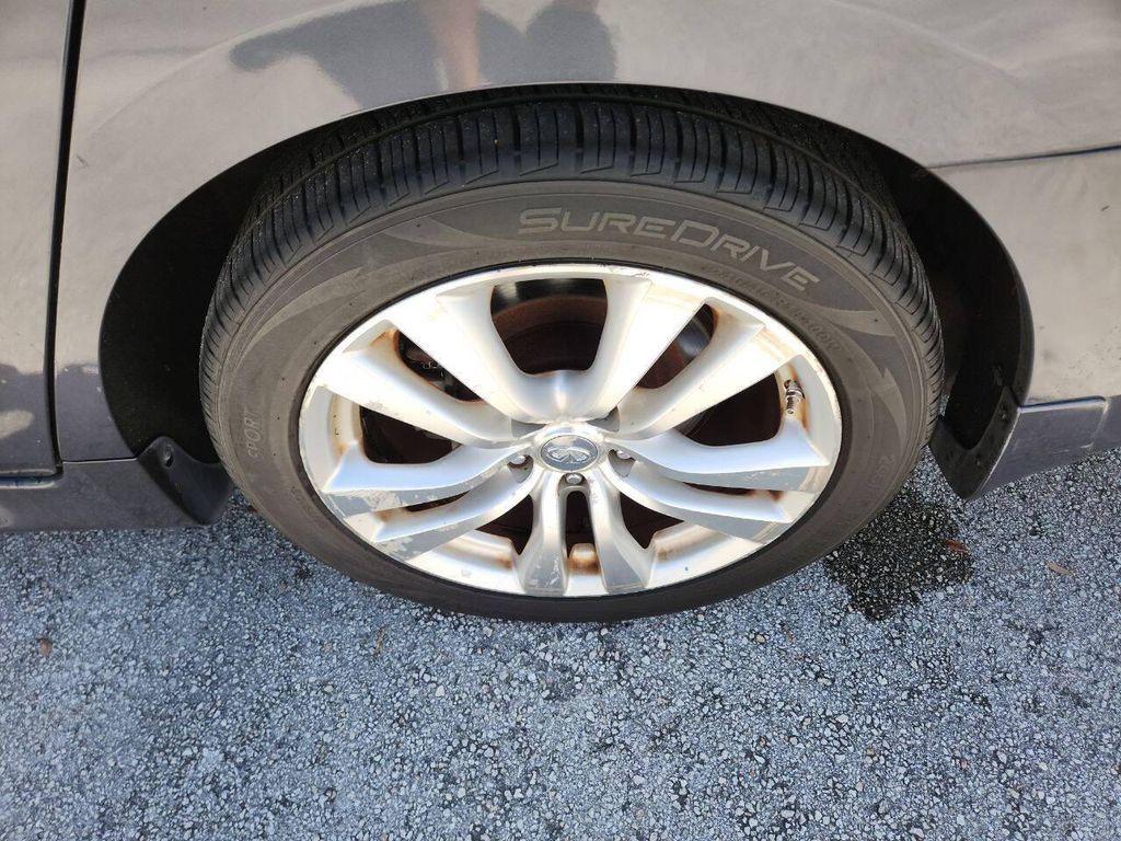 used 2010 INFINITI M35 car, priced at $5,395