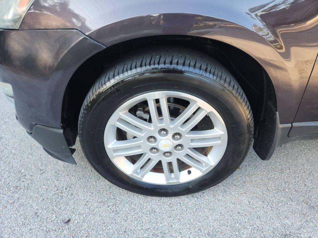 used 2015 Chevrolet Traverse car, priced at $5,995