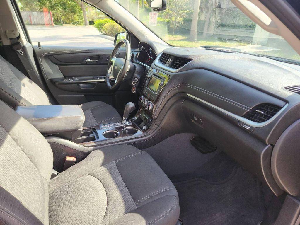 used 2016 Chevrolet Traverse car, priced at $4,995