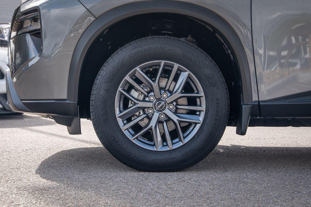 used 2025 Nissan Rogue car, priced at $25,997